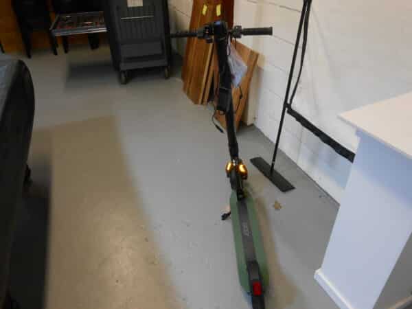 Electrische step van Aces - Afbeelding 3