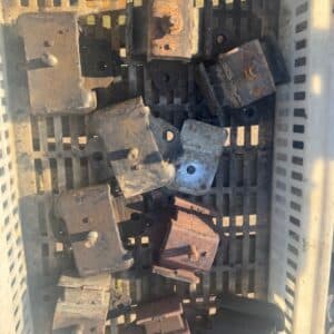 Nissan Patrol 3,3 motorsteunen