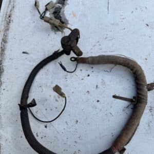 Nissan Patrol 3.3 Accu plus kabel + smeltzekering